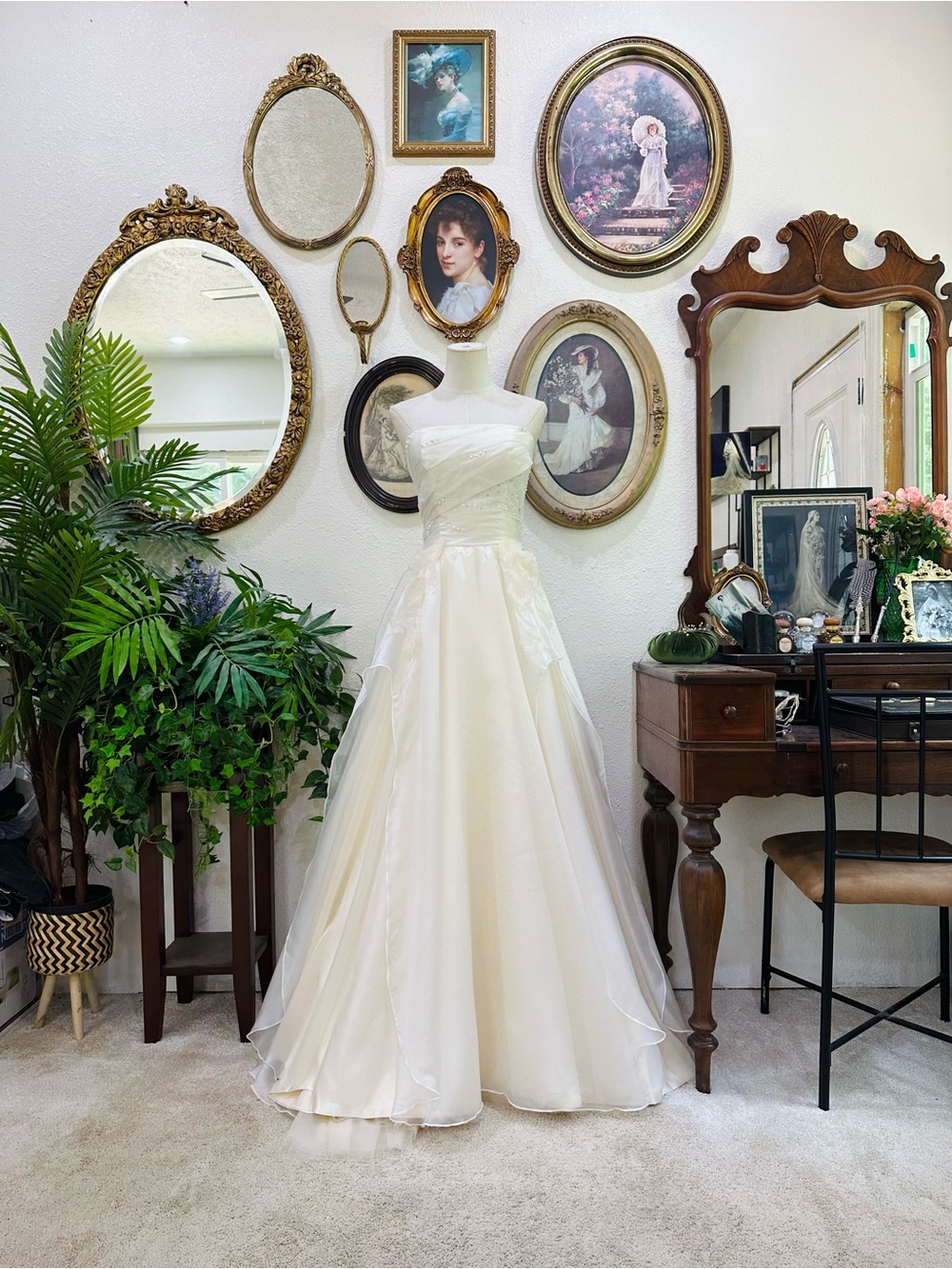 Ivory Strapless A-Line Wedding Gown
